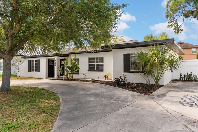 4708 W EL PRADO BOULEVARD, Tampa, FL 33629