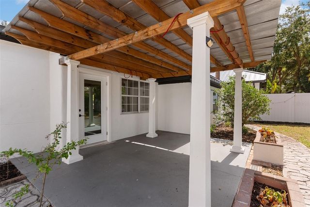 4708 W EL PRADO BOULEVARD, Tampa, FL 33629