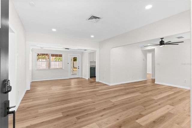 4708 W EL PRADO BOULEVARD, Tampa, FL 33629