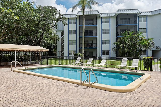 6001 N Falls Cir Dr 309, Lauderhill, FL 33319