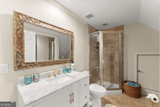 2819 Point Overlook, Gainesville, GA 30501