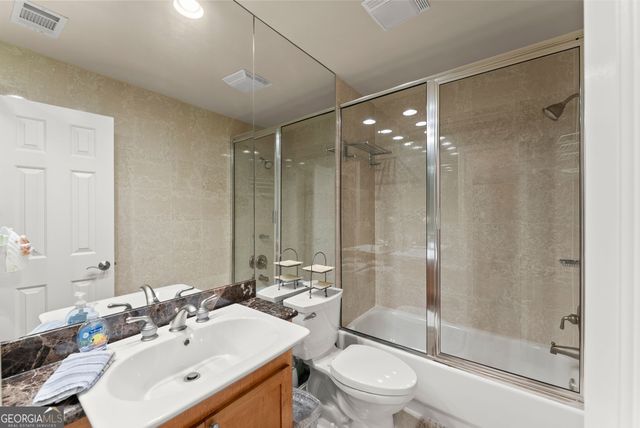 2819 Point Overlook, Gainesville, GA 30501