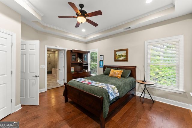 2819 Point Overlook, Gainesville, GA 30501