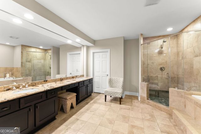 2819 Point Overlook, Gainesville, GA 30501