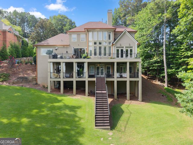 2819 Point Overlook, Gainesville, GA 30501