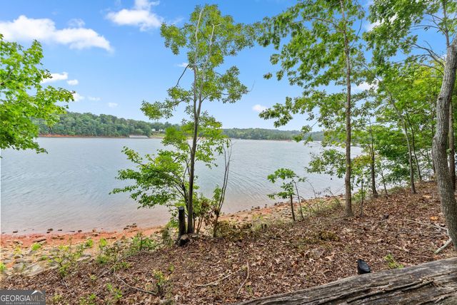 2819 Point Overlook, Gainesville, GA 30501