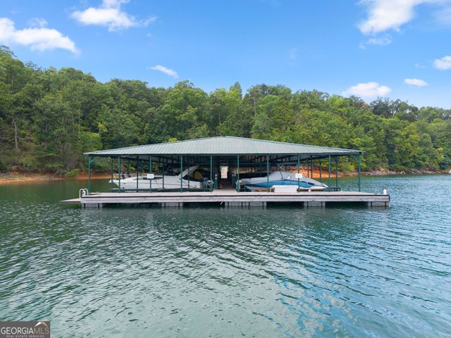 2819 Point Overlook, Gainesville, GA 30501