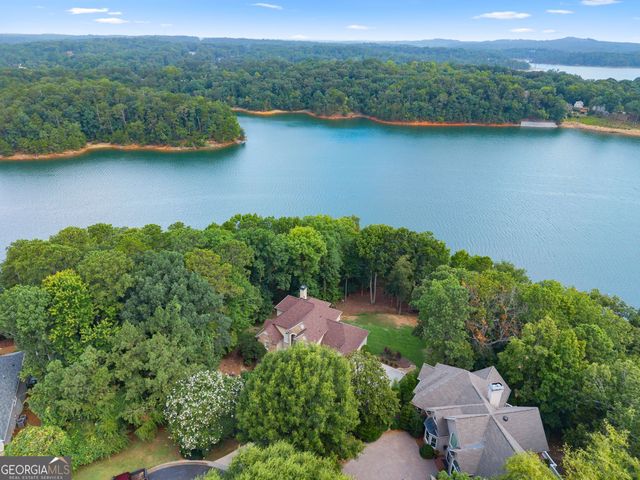 2819 Point Overlook, Gainesville, GA 30501
