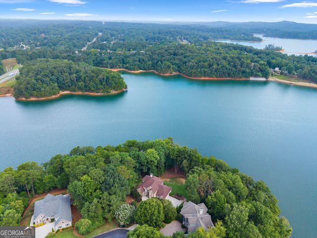 2819 Point Overlook, Gainesville, GA 30501