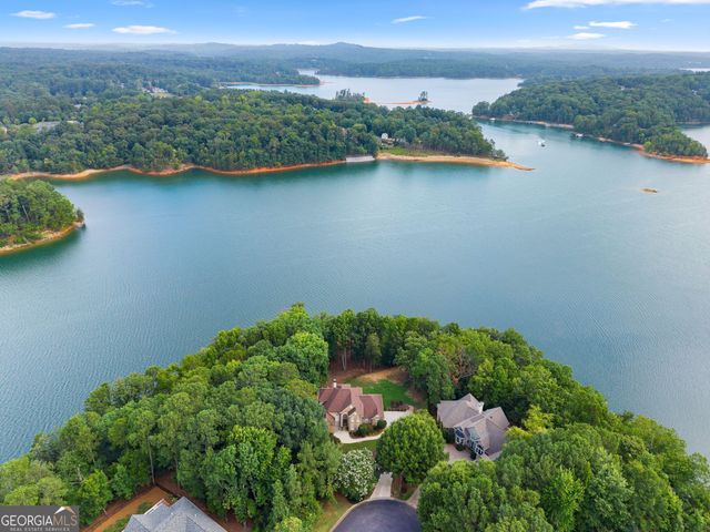 2819 Point Overlook, Gainesville, GA 30501
