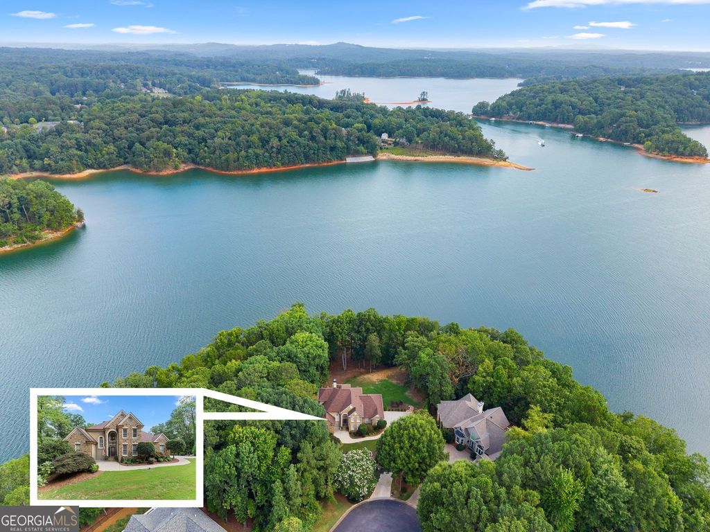 2819 Point Overlook, Gainesville, GA 30501