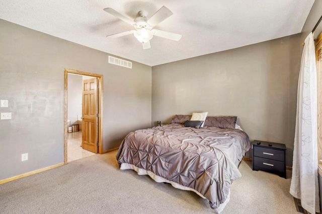 2334 Manuela Drive, Chaska, MN 55318