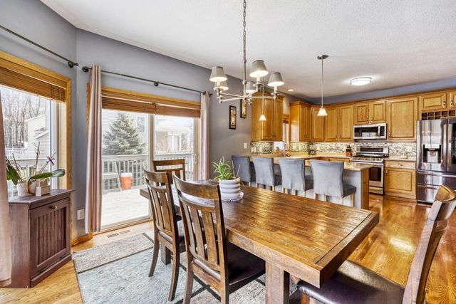 2334 Manuela Drive, Chaska, MN 55318