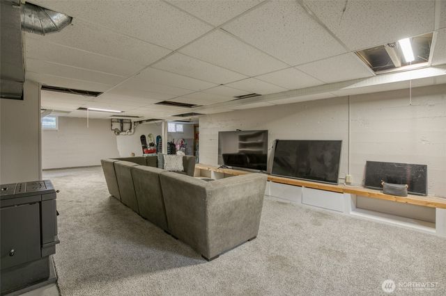 3321 Wiskhah Road, Aberdeen, WA 98520