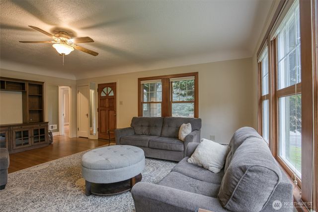 3321 Wiskhah Road, Aberdeen, WA 98520