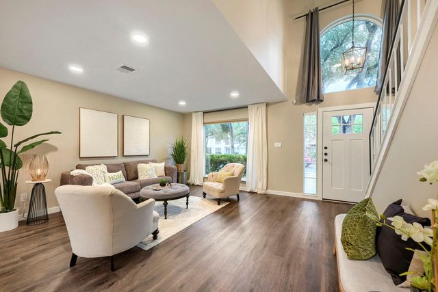 13104 Tilder DR, Austin, TX 78729