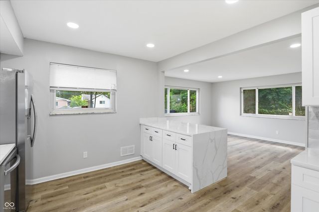 1154 W 37th Street, Indianapolis, IN 46208