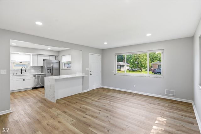 1154 W 37th Street, Indianapolis, IN 46208