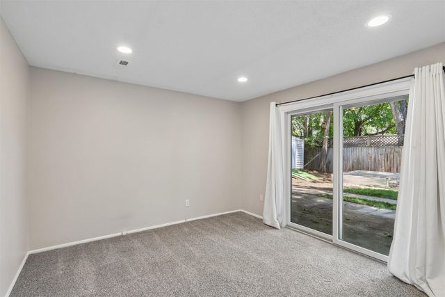 4905 SW 18th Street, Des Moines, IA 50315