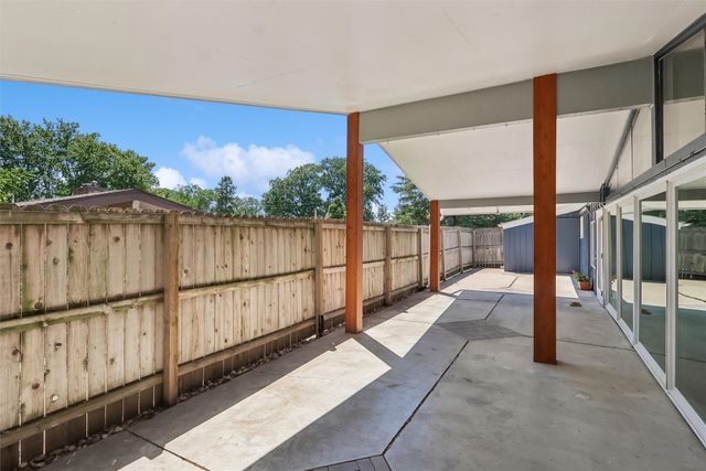 4905 SW 18th Street, Des Moines, IA 50315