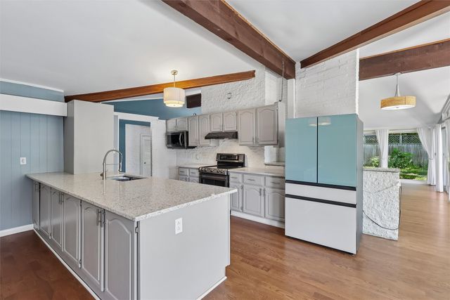 4905 SW 18th Street, Des Moines, IA 50315