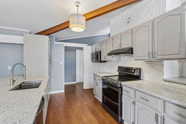 4905 SW 18th Street, Des Moines, IA 50315