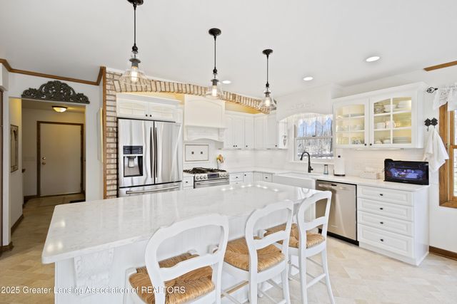 11781 W Herbison Road, Eagle, MI 48822