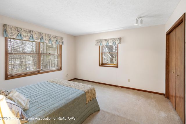 11781 W Herbison Road, Eagle, MI 48822