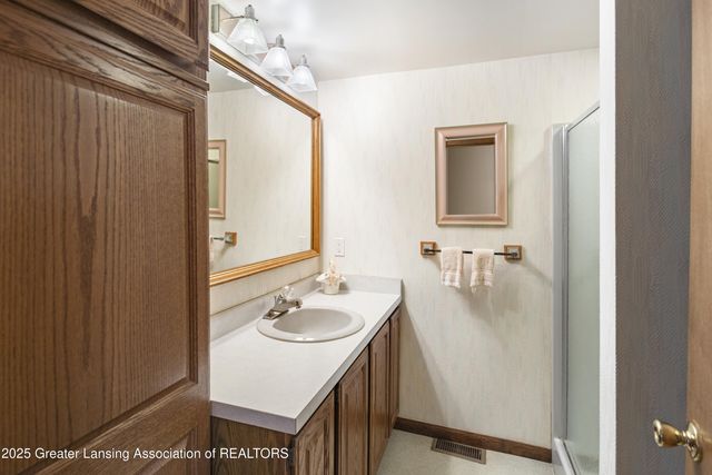 11781 W Herbison Road, Eagle, MI 48822