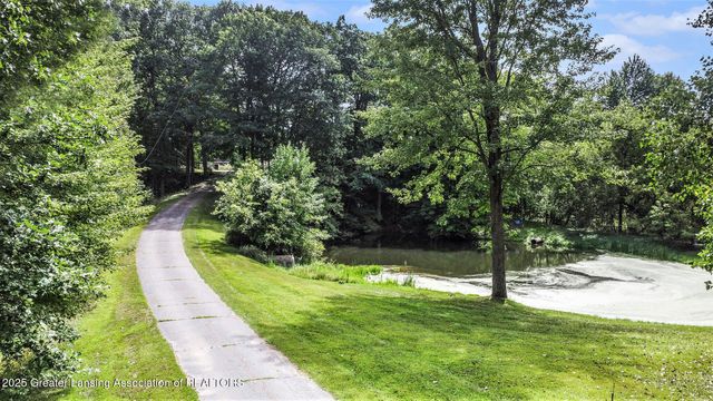 11781 W Herbison Road, Eagle, MI 48822