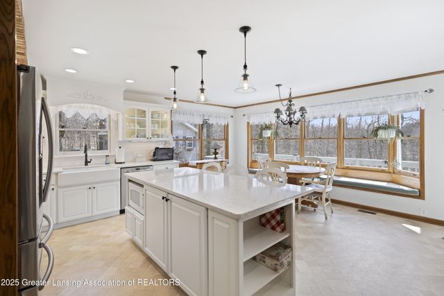 11781 W Herbison Road, Eagle, MI 48822