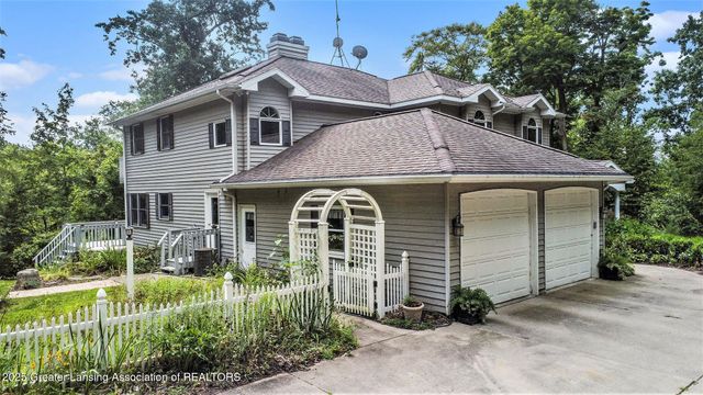 11781 W Herbison Road, Eagle, MI 48822