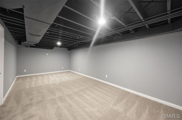 8609 Mayflower Court, University City, MO 63132