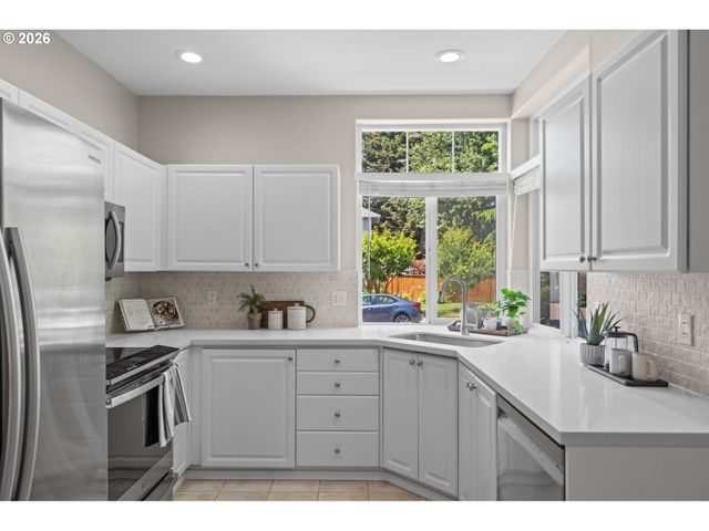 3609 Se 182ND Ave, Vancouver, WA 98683