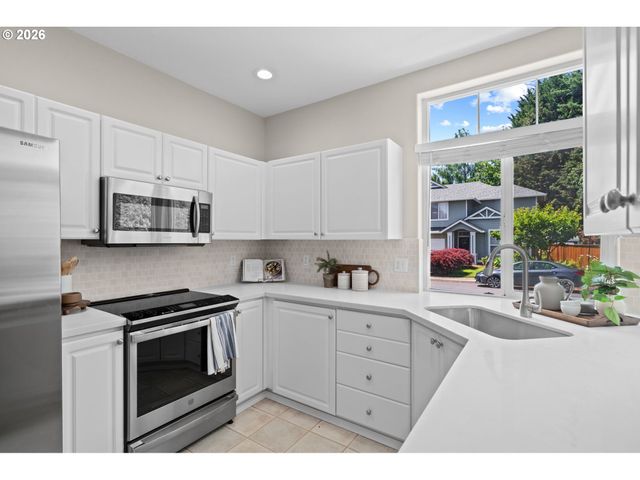 3609 Se 182ND Ave, Vancouver, WA 98683