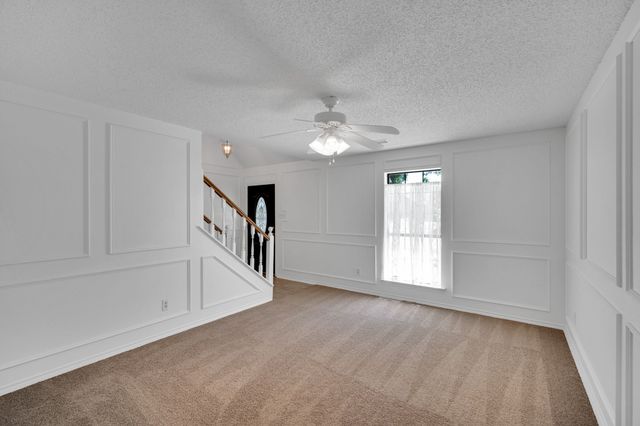 1647 E Pleasant Drive, Midlothian, TX 76065