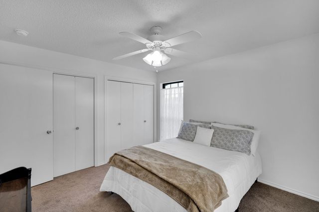 1647 E Pleasant Drive, Midlothian, TX 76065