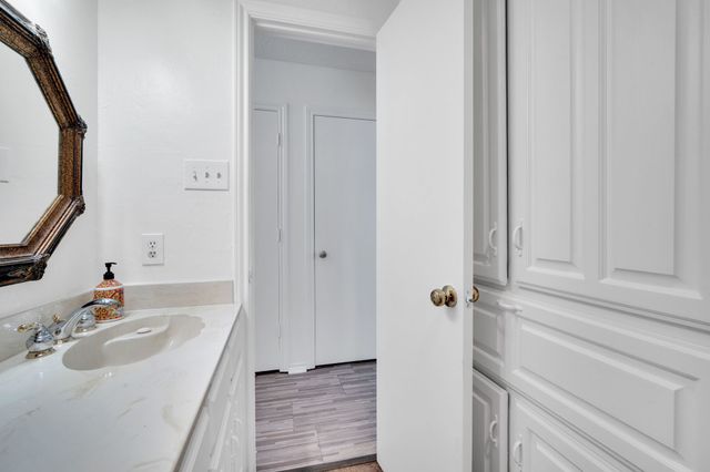 1647 E Pleasant Drive, Midlothian, TX 76065