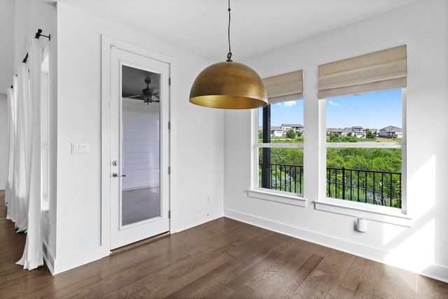 829 Dayridge DR, Dripping Springs, TX 78620