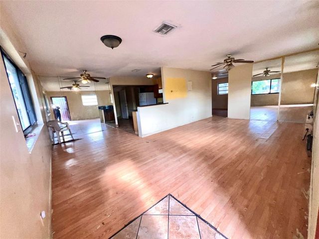 6000 NW 41st Terrace, North Lauderdale, FL 33319