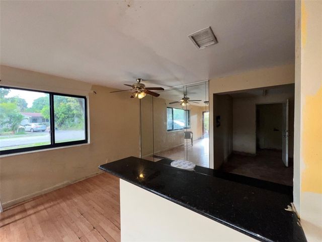 6000 NW 41st Terrace, North Lauderdale, FL 33319