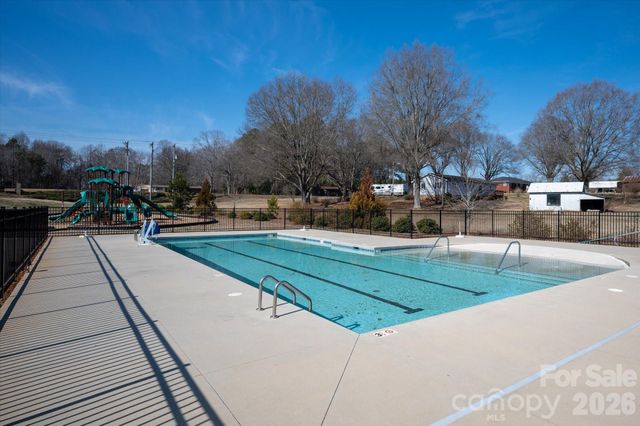 4191 Rosebrook Court, Denver, NC 28037