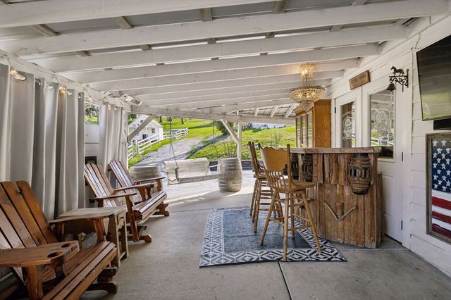 2455 Long Hollow Pike, Hendersonville, TN 37075