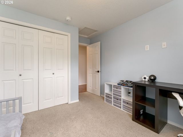 683 Ne SUMMERFIELD St, Mc Minnville, OR 97128