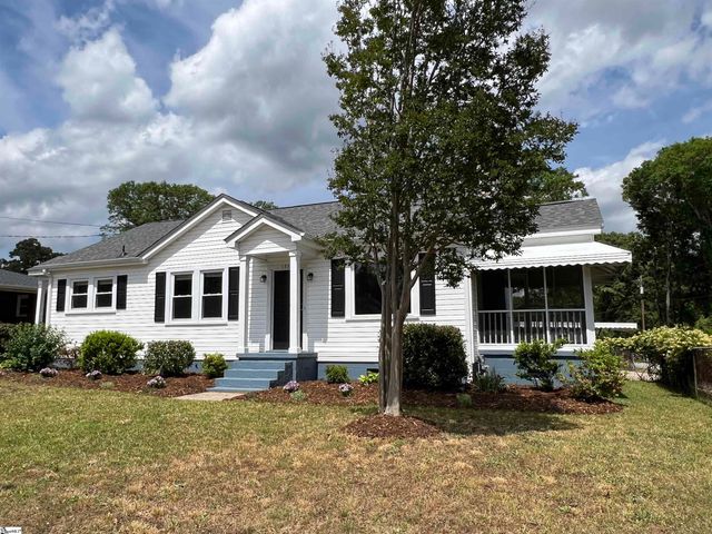 1600 W Parker Road, Greenville, SC 29617