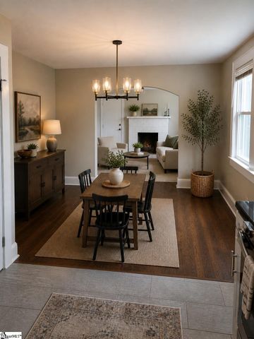 1600 W Parker Road, Greenville, SC 29617