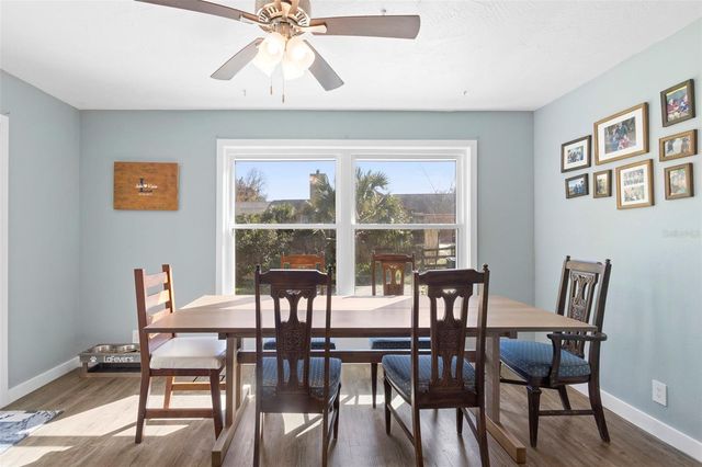 385 E COUNTRY CIRCLE DRIVE, Port Orange, FL 32128