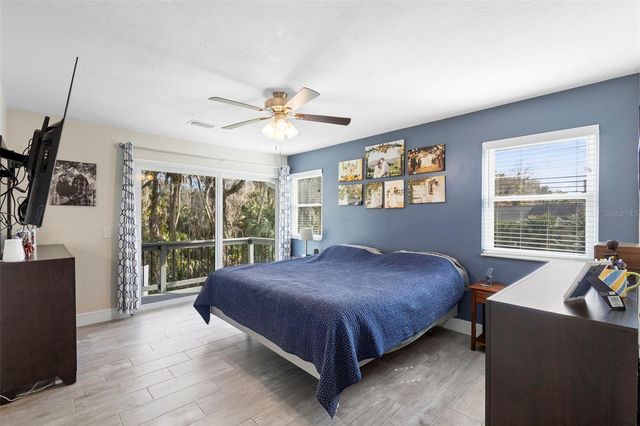 385 E COUNTRY CIRCLE DRIVE, Port Orange, FL 32128