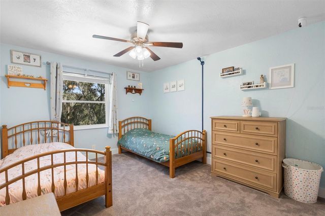 385 E COUNTRY CIRCLE DRIVE, Port Orange, FL 32128