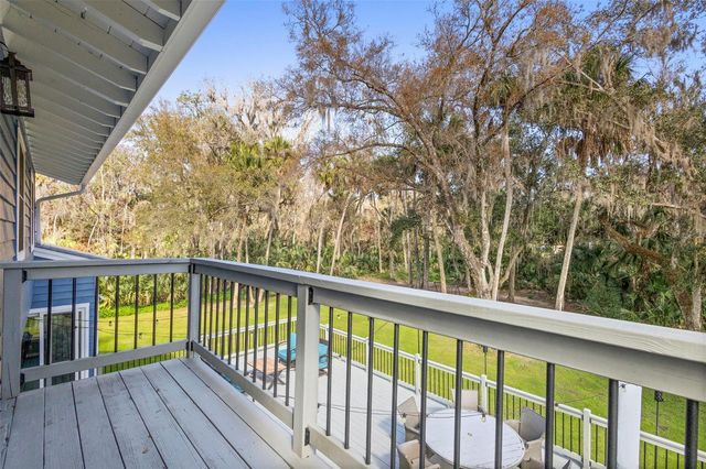 385 E COUNTRY CIRCLE DRIVE, Port Orange, FL 32128